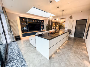 Photo 12- click for photo gallery